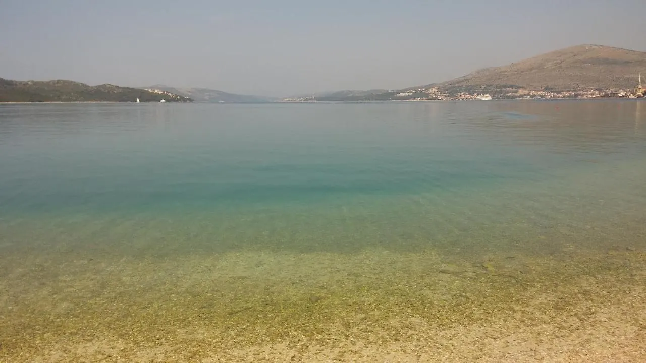 Apartman Korotaj, Okrug Gornji, Ciovo Τρογκίρ 0*,