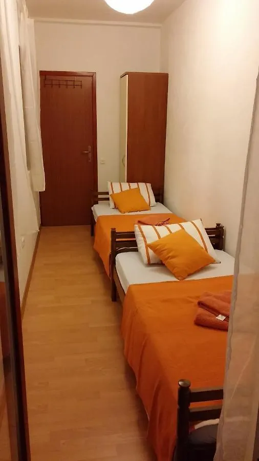 Apartman Korotaj, Okrug Gornji, Ciovo Τρογκίρ